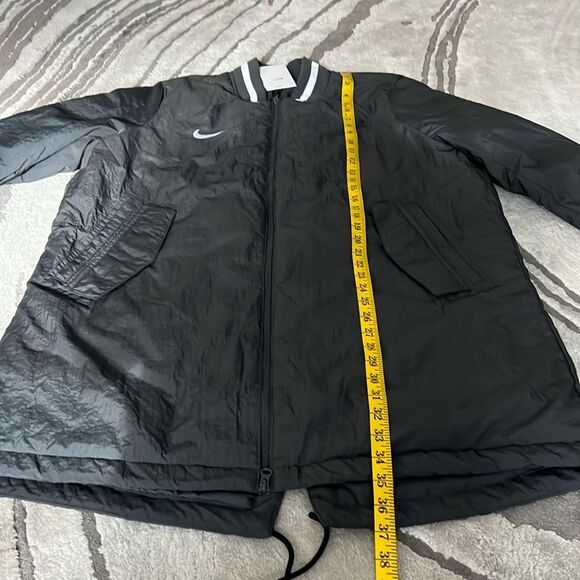 Nike Women’s Dugout Bench Jacket - Picture 10 of 16